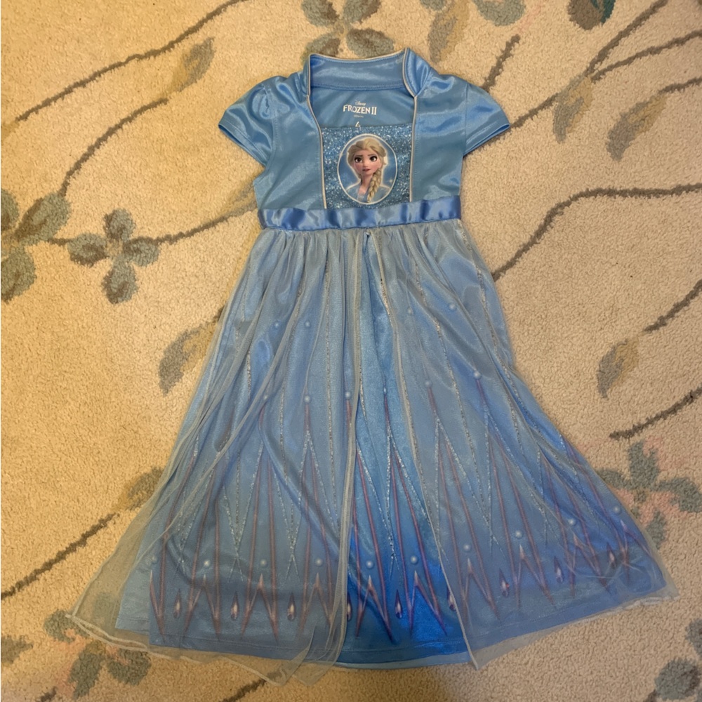 Disney Frozen Elsa Nightgown Size 4